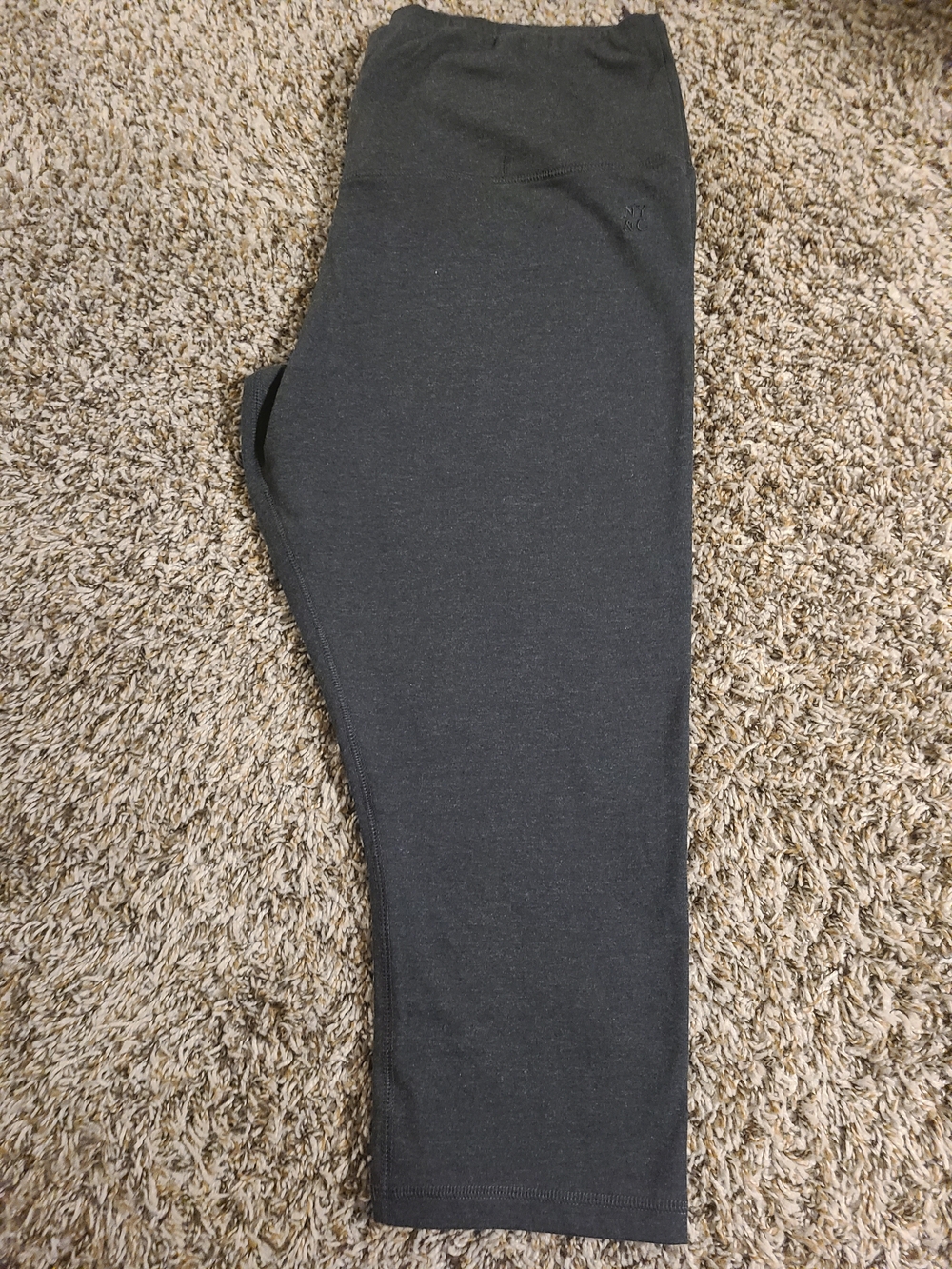 New York & Company Womens Dark Gray Crop Leggings